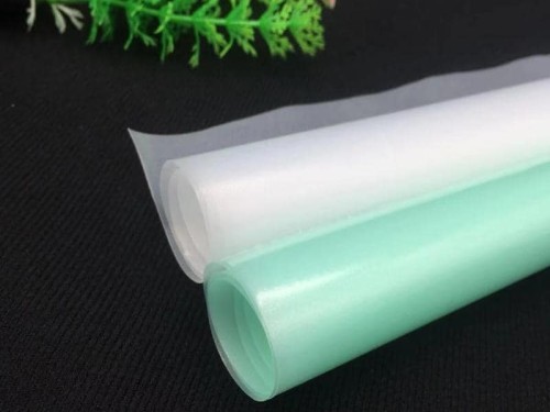 粘接无纺布用哪款热熔胶膜-热熔胶网膜？